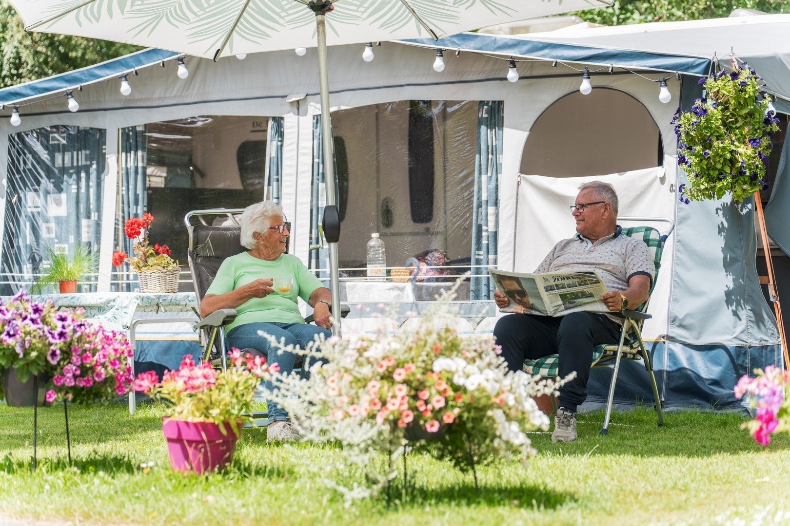 Monat Juni 50+ Arrangement