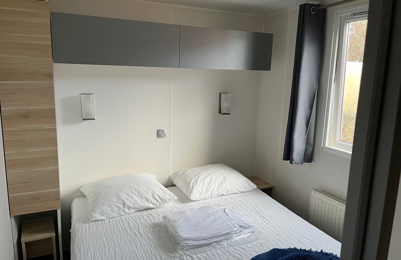 Slaapkamer 2p bed hor
